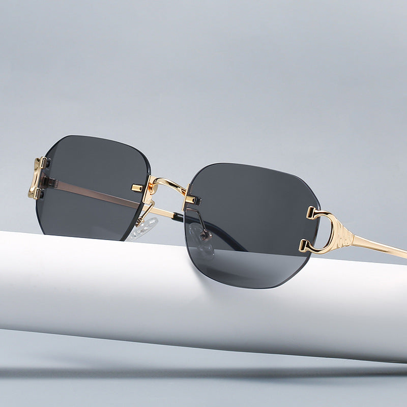 Xquisite Bilyunaire sunglasses